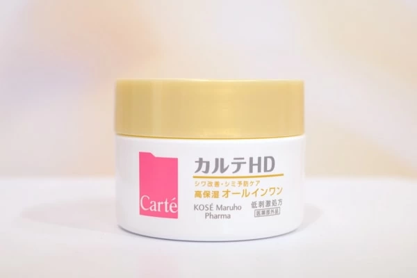 もっちり濃密泡で摩擦レス洗顔！ Yunthが美容液成分約84％配合の洗顔料
