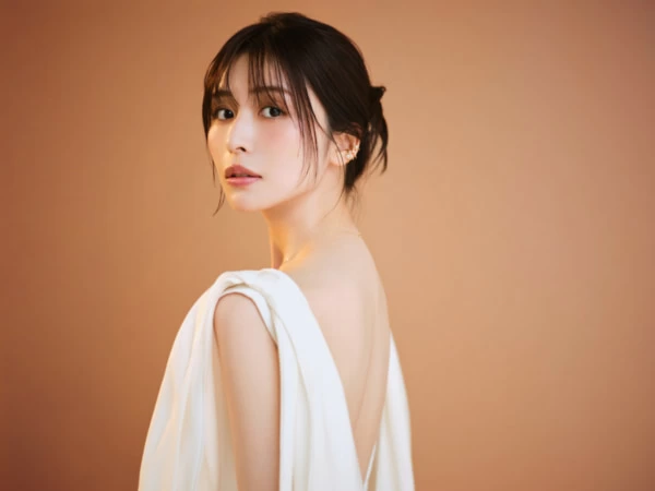 オールロケをグアムで行った、広瀬すず1st写真集『suzu』重版決定！ 8