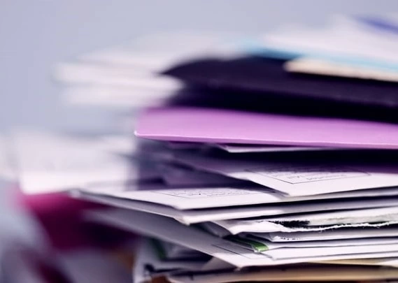 夢占い いじめられる夢の意味は 人物 シーン別解説 マイナビウーマン