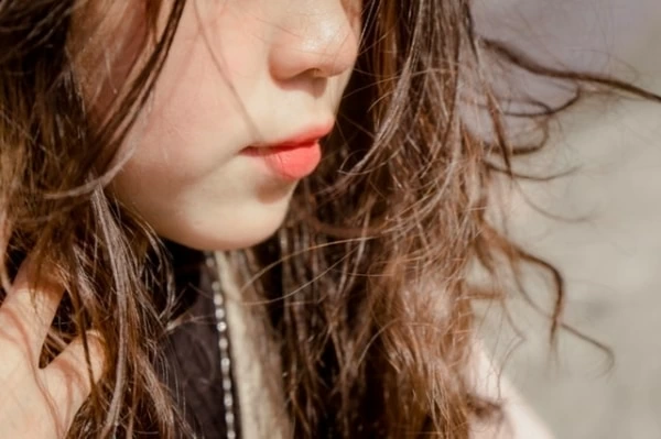 夢占い 捕まる夢の意味とは シーン 人物別暗示18選 1ページ目 マイナビウーマン