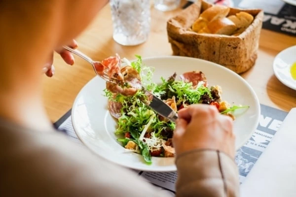 おうちデートのご飯問題 手作り デリバリー 外食のどれがベスト マイナビウーマン